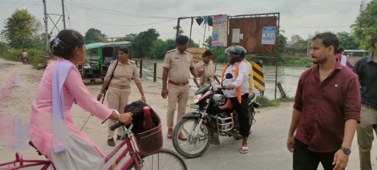 पुलिस के वाहन जांच से अवैध वाहन चालक में मचा हड़कंप l